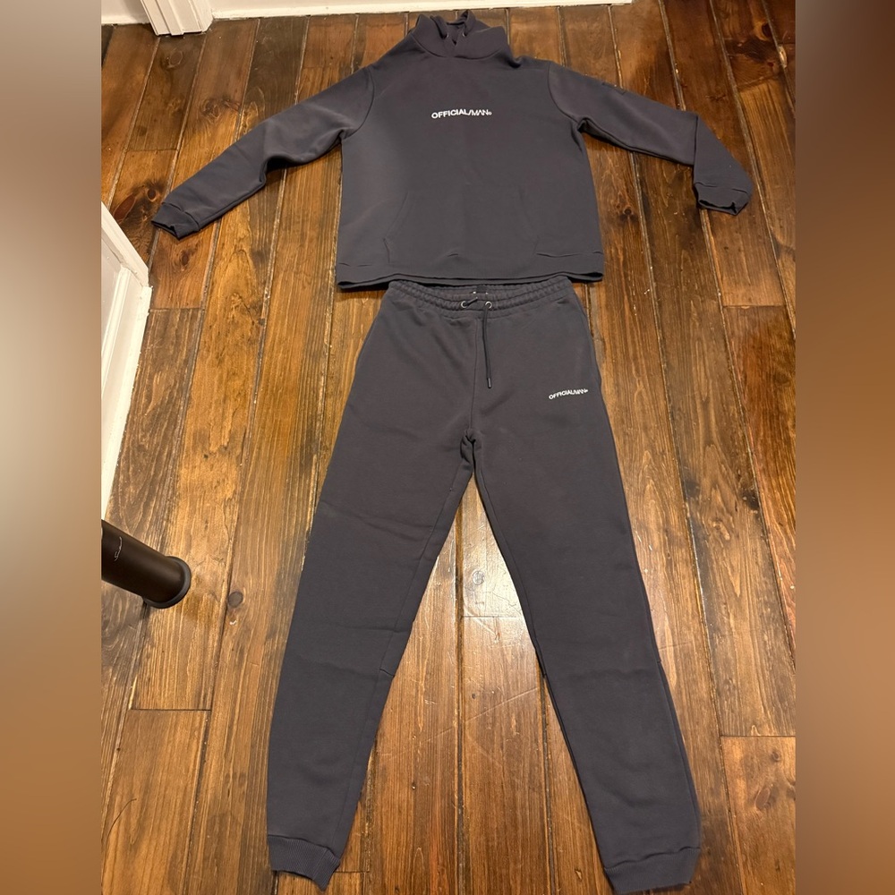 Boohoo Mens Charcoal Joggers and Hoodie Set